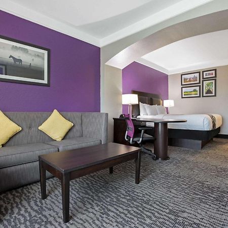 La Quinta By Wyndham Pearland Hotell Rom bilde